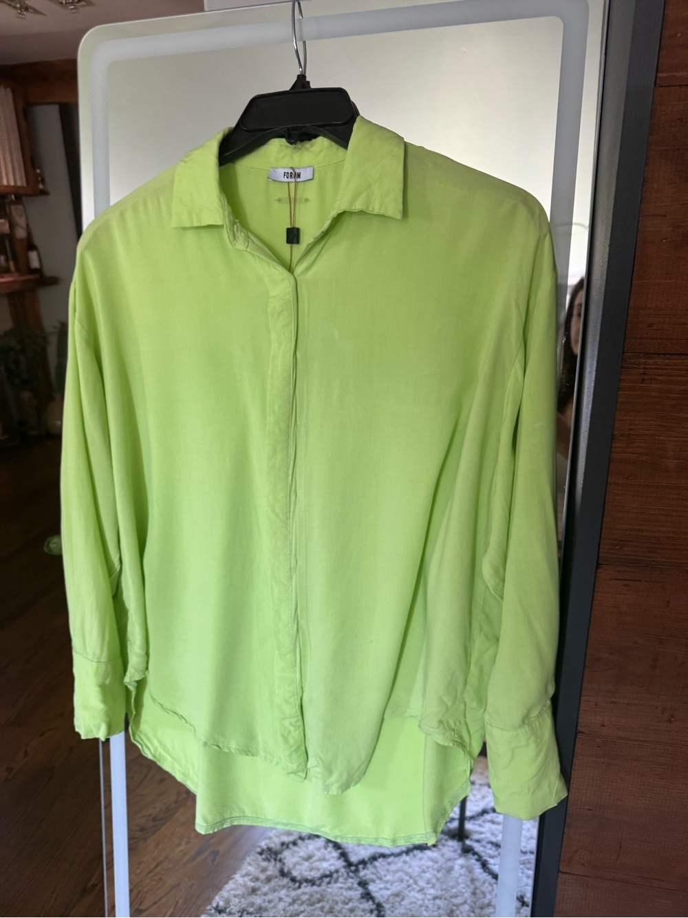 Forum women sz m Lime Green Long-Sleeve Button-Front Shirt